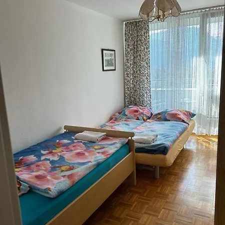 98, Bergblick, 2 Schlafzimmer, Dusche , Wc, Kueche, Wohnzimmer * Bad Reichenhall