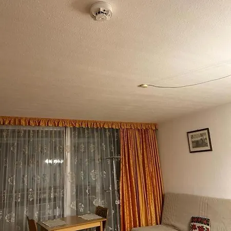 98, Bergblick, 2 Schlafzimmer, Dusche , Wc, Kueche, Wohnzimmer Bad Reichenhall