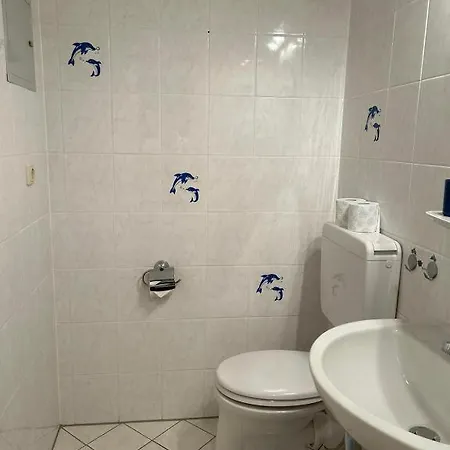 98, Bergblick, 2 Schlafzimmer, Dusche , Wc, Kueche, Wohnzimmer Bad Reichenhall