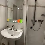 98, Bergblick, 2 Schlafzimmer, Dusche , Wc, Kueche, Wohnzimmer Διαμέρισμα