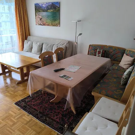 98, Bergblick, 2 Schlafzimmer, Dusche , Wc, Küche, Wohnzimmer * Bad Reichenhall