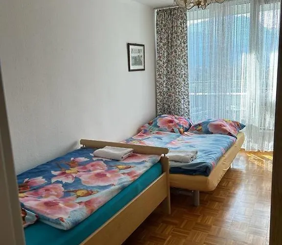98, Bergblick, 2 Schlafzimmer, Dusche , Wc, Kueche, Wohnzimmer * 巴特莱辛哈尔