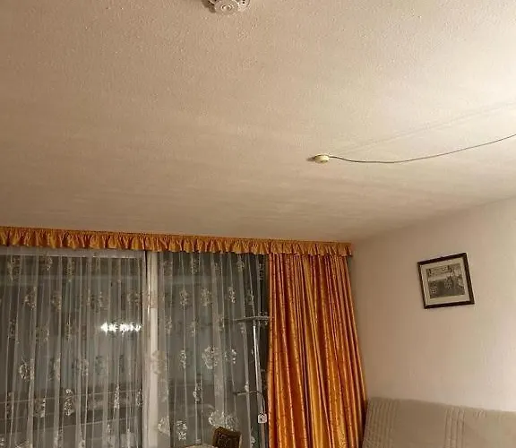 98, Bergblick, 2 Schlafzimmer, Dusche , Wc, Kueche, Wohnzimmer 巴特莱辛哈尔